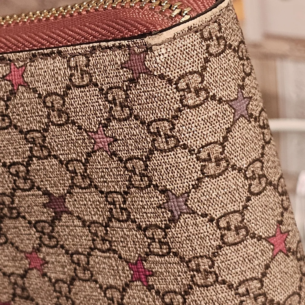 Gucci G G Supreme Star Zip-Around Continental Long Wallet - Picture 14 of 15